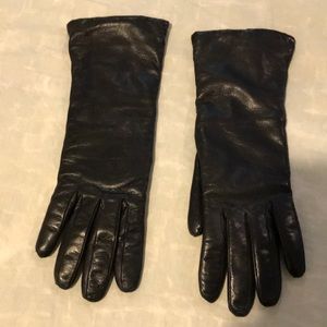 Black Leather Gloves